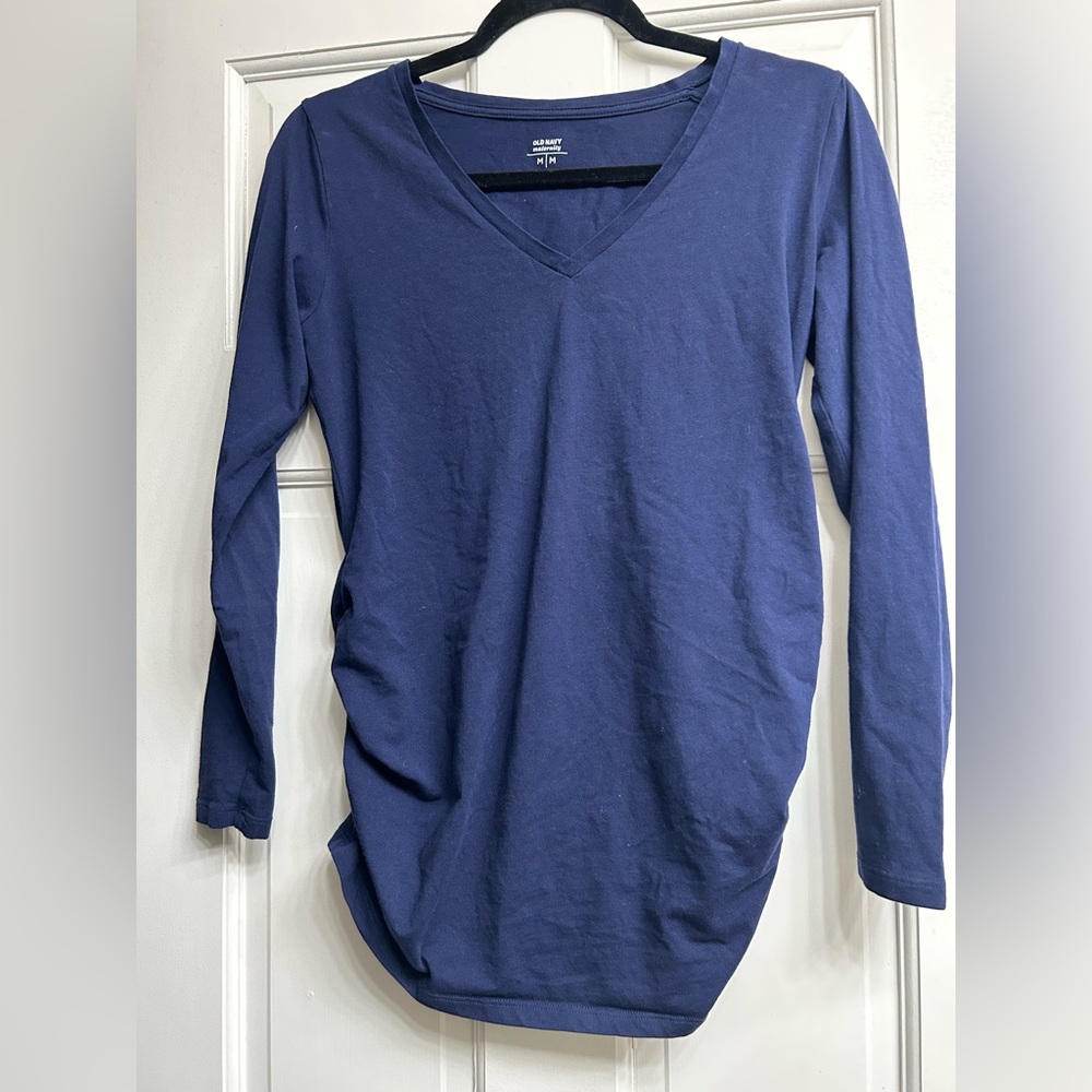 3 long sleeve shirts blue M red S grey S